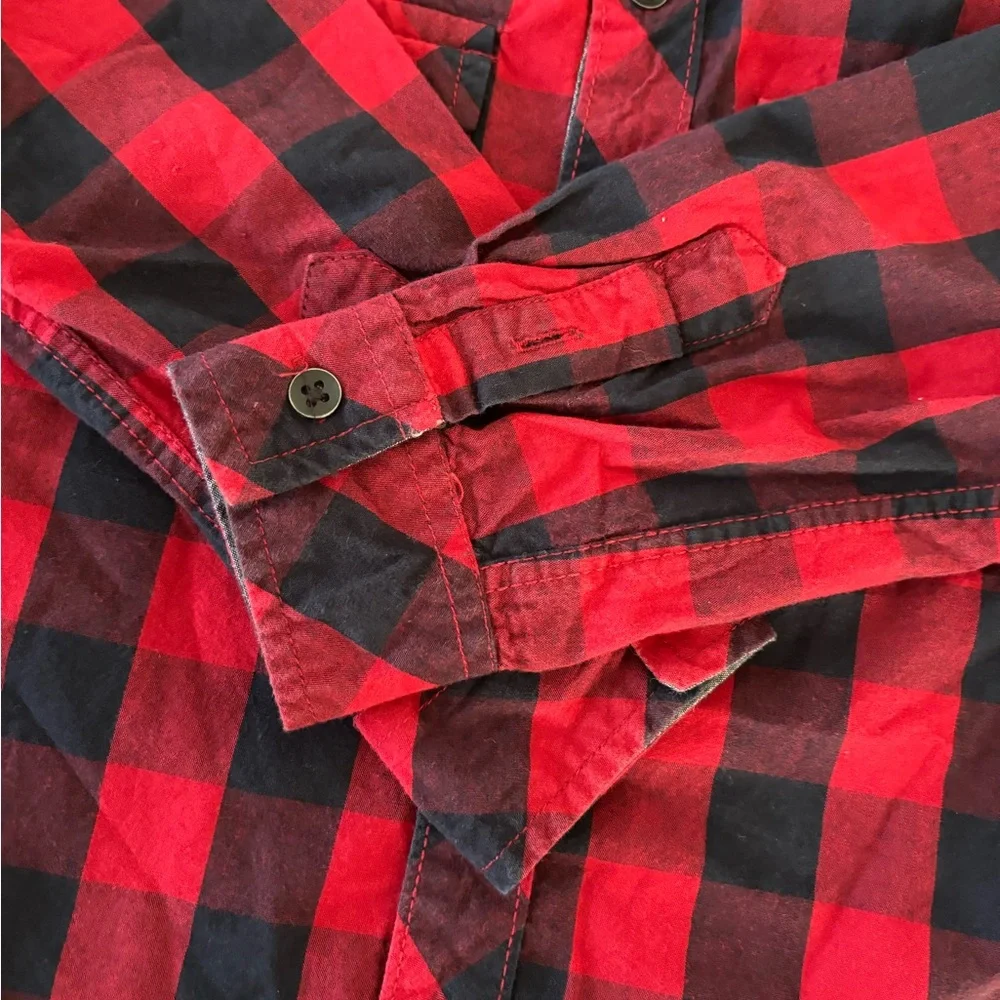 Kenneth‎ Cole Red/Black Plaid Shirt Boys 5
